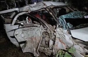 तेज रफ्तार कार हुई दुर्घटना का शिकार, हादसे में दो लोगों की मौत