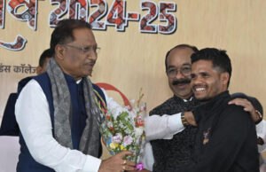 रायपुर : मुख्यमंत्री साय ने कहा निष्ठा, ईमानदारी और समर्पण से मिलती है सफलता मुख्यमंत्री साय ने कहा निष्ठा