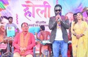 सरल, सहज और आत्मीय मुख्यमंत्री से मिलने उमड़ा जनसैलाब