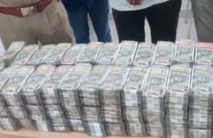ताबड़तोड़ छापों के बाद रायपुर में मिली कैश वाली कार, भारी मात्रा में कैश देखकर पुलिस भी हैरान