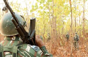 नक्सलियों के साथ हुई मुठभेड़ में 18 नक्सली ढेर, एक जवान शहीद