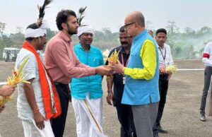 दंतेवाड़ा आगमन पर राज्यपाल का आत्मीय स्वागत
