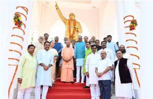 सीएम योगी ने डॉ. आंबेडकर दी श्रद्धांजलि, माल्यार्पण कर उनके योगदान को किया याद
