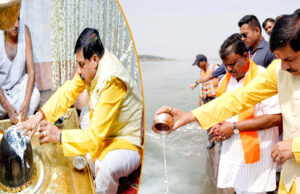 मुख्यमंत्री डॉ. यादव ने जहाज महल और हिंडोला महल का भ्रमण किया, धरमपुरी में किया माँ नर्मदा का पूजन