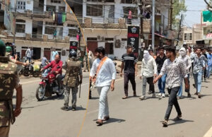 गुना में हुए बवाल में पुलिस ने अब तक 9 आरोपितों को किया गिरफ्तार, हमलावरों के घरों पर बुलडोजर चलाने की मांग