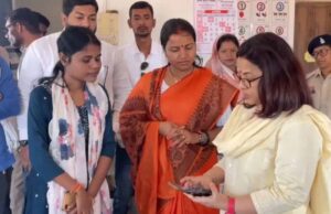 बालोद जिले के जिला कार्यक्रम अधिकारी किशन टंडन क्रांति को कर्तव्यों में लापरवाही दोषी पाया, मंत्री श्रीमती राजवाड़े न किया निलंबित