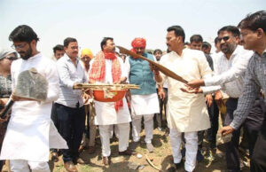 मंत्री तुलसी राम सिलावट ने ‘जल गंगा संवर्धन’ अभियान के अंतर्गत केरवा डैम के समीप श्रमदान किया