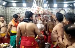 महाकाल को ठंडक देने लगीं 11 ‘गन्तिकाएं’, 11 नदियों के जल से बह रही जलधारा