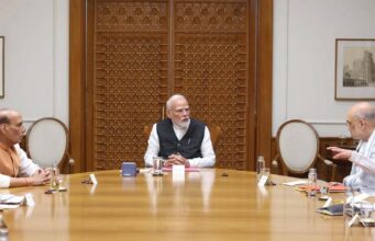 पहलगाम हमले के बाद भारत- पाकिस्तान में चरम पर तनाव, सरकार बोली- पाक से जल्द से जल्द वापस लौटें भारतीय