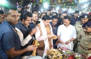 मुख्यमंत्री डॉ. यादव ने लोक कलाकारों का बढ़ाया हौसला
