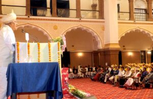युवा प्रकृति के साथ सह-जीवन की जीवनचर्या को अपनाएं: राज्यपाल पटेल