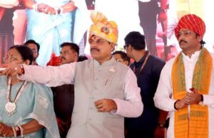 मुख्यमंत्री ने उमरबन में सामूहिक विवाह सम्मेलन में 2123 नव विवाहित जोड़ों को दिया आशीर्वाद