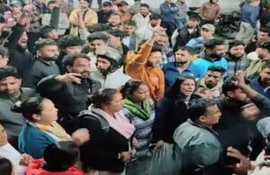 नैनीताल में हिन्दू नाबालिग संग दुष्कर्म के बाद बढ़ा सांप्रदायिक तनाव, मस्जिद पर भी पथराव