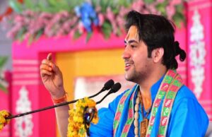 पाक को बहनों ने घर में घुसकर मारा, भाई गए तो क्या होगा… बागेश्वर बाबा ने चीन-पाक को बुरी तरह