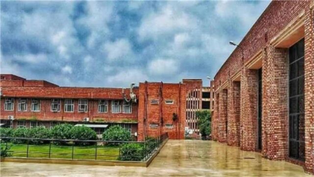 jnu-2.jpg