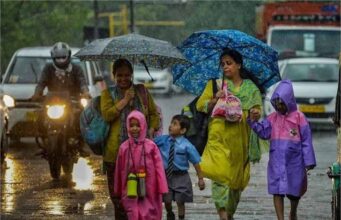 बारिश और तेज़ हवाओं का रेड अलर्ट, मुंबई में टूटा 107 साल पुराना रिकॉर्ड, 8 राज्यों में 27 मई से 1 जून तक आंधी