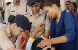 एसपी ऑफिस में हुई जनसुनवाई, पति की प्रताड़ना से 2 छोटे बच्चों के साथ पहुंची महिला ने खाया जहर