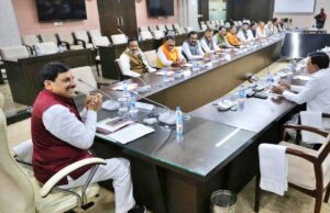 डेढ़ लाख से बने राजभवन में आज कैबिनेट बैठक, 20 साल रही ग्रीष्मकालीन राजधानी
