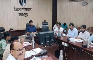 कलेक्टर ने राजस्व अधिकारियों को दो टूक शब्दों में कहा 70 प्रतिशत से कम निराकरण स्वीकार नहीं
