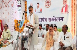 नर्मदा परिक्रमा पथ की पंचायातों में रेवा आश्रम सामुदायिक भवन बनाएं जायेंगे : मंत्री पटेल