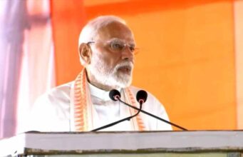 बंगाल में पीएम मोदी की गरज: ममता सरकार पर हमला, निवेश और कानून-व्यवस्था पर उठाए सवाल