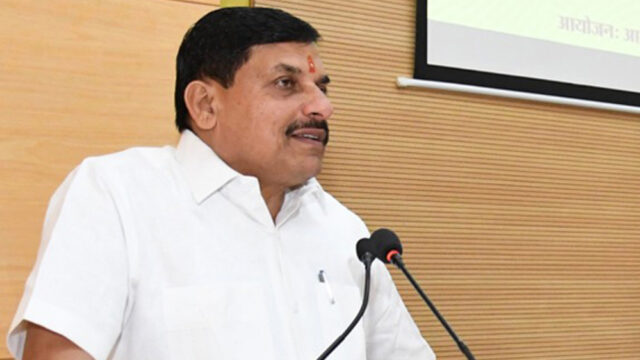 mohan_83-5.jpg