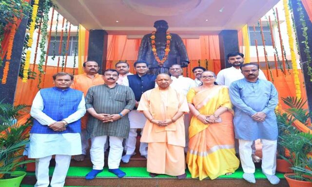 yogi01.jpg