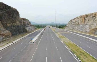 जम्मू-कश्मीर को बड़ी सौगात: केंद्र ने दी दो नई फोरलेन सड़क परियोजनाओं को मंजूरी