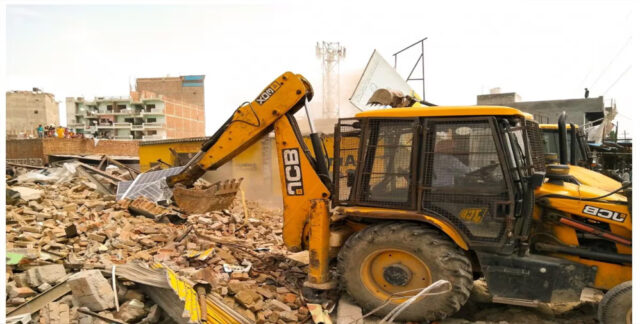 JCB_Action_A_119_4-1.jpg