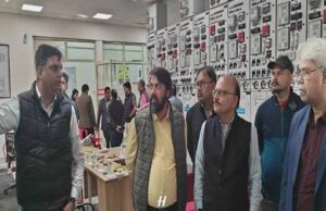 विद्युत नियामक आयोग ने किया 132 केवी जीआईएस सबस्टेशन फूलबाग ग्वालियर का निरीक्षण