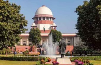 तलाक मामले में वकील–मुवक्किल संबंधों की मर्यादा टूटी, महिला अधिवक्ता को सुप्रीम कोर्ट की फटकार