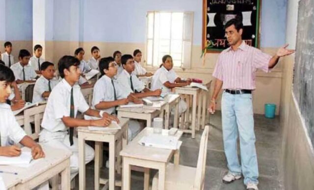 teacher3A_185_1-1.jpg