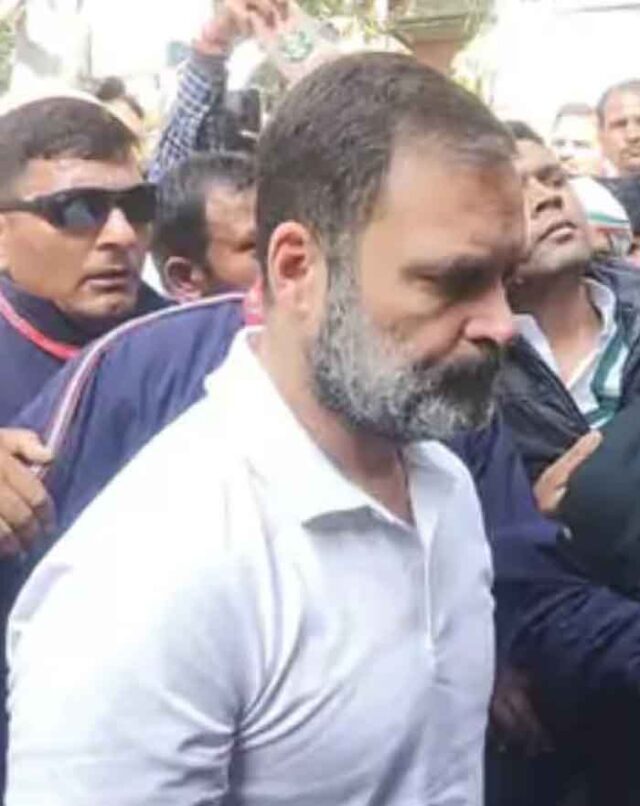 rahul1-4.jpg