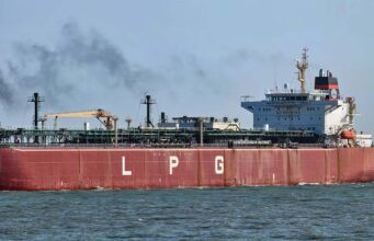 जग वसंत वेसल ने 42 हजार टन LPG के साथ होर्मुज से गुजरात की ओर किया रवाना