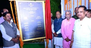 बिलासा देवी केवट एयरपोर्ट से रात्रि उड़ान सेवा का शुभारंभ, CM साय ने भरी पहली नाइट फ्लाइट