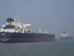 खाड़ी में तनाव से कच्चे तेल पर संकट, उत्पादन 57% तक गिरने की आशंका