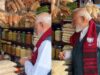 PM मोदी ने झालमुड़ी के दौरान दुकानदार को दिए 10 रुपये, लेकिन जेब में थे और कितने नोट?