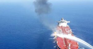 अमेरिका का ईरानी टैंकर पर धावा, हिंद महासागर में 3 जहाजों की घेराबंदी के बाद तनाव बढ़ा