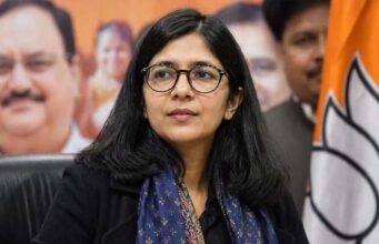 स्वाती मालिवाल ने AAP छोड़ी, बीजेपी में शामिल हो कर केजरीवाल पर किए आरोप