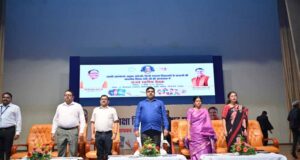 विद्यालयों में पढ़ाई बने परिणामोन्मुखी: दीप मंत्र के साथ शुरू हुआ कार्यक्रम, बोले मंत्री गजेंद्र यादव