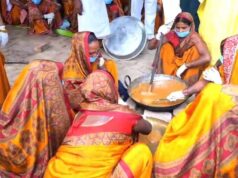 लकड़ी के चूल्हे पर गुड़ और घी से बनता शुगर-फ्री पेड़ा, अयोध्या से लेकर विदेश तक सप्लाई