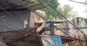 भोपाल में बड़ा तालाब के पास बुलडोजर की कार्रवाई, 9 दुकानों को गिराया, 347 अन्य पर कार्रवाई की तैयारी