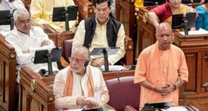 यूपी विधानसभा में गरजे सीएम योगी, सपा-कांग्रेस को महिला मुद्दों पर घेरा
