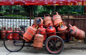 LPG सिलेंडर वितरण में बदलाव, ग्राहकों को मिलेगा नया तरीका, जानें पूरी जानकारी