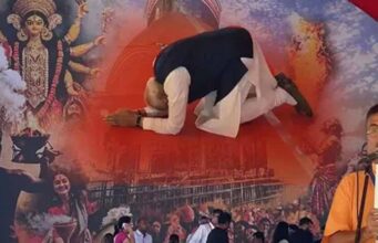ब्रिगेड ग्राउंड में ऐतिहासिक शपथ समारोह, दुर्गा छवि और गेरुआ प्रतीकों से सजा मंच