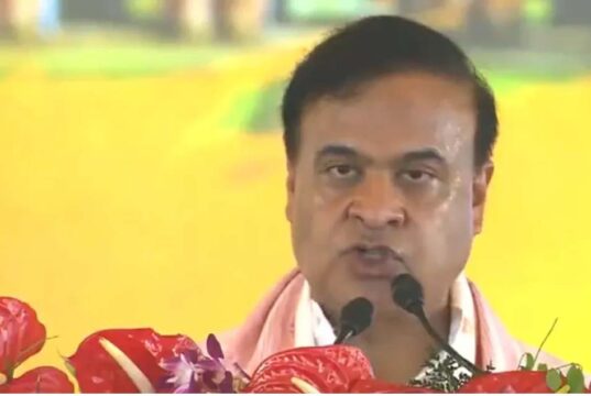 असम में फिर हिमंता सरकार: दूसरी बार मुख्यमंत्री बने हिमंता बिस्वा सरमा, 4 विधायक भी बने मंत्री