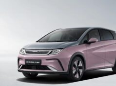 अब रेंज की टेंशन खत्म! BYD की नई Dolphin EV पेट्रोल पर भी दौड़ेगी