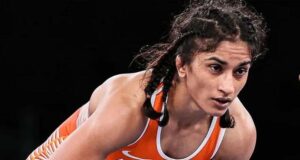 विनेश फोगाट का डोप टेस्ट विवाद, स्टार रेसलर को नोटिस के जरिए करारा झटका