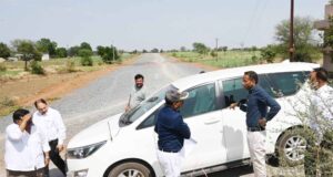 निर्माण कार्यों में देरी पर जताई नाराजगी, संबंधित एजेंसियों को नोटिस जारी करने के निर्देश