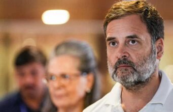 ‘एक साल में गिर जाएगी मोदी सरकार’— राहुल गांधी के दावे में कितना दम? राहुल गांधी का बड़ा दावा: क्या सच में खतरे में है मोदी सरकार या सिर्फ सियासी बयानबाजी?